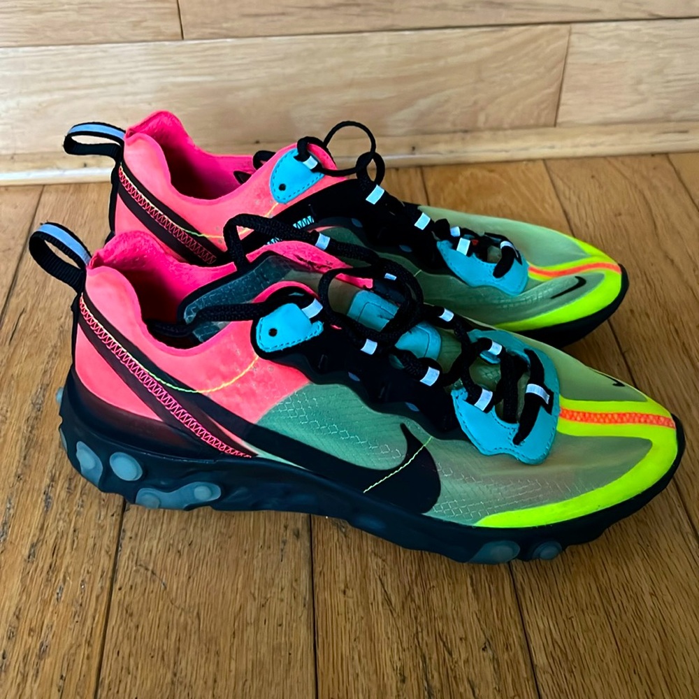 2019
React Element 87 'Hyper Fusion'